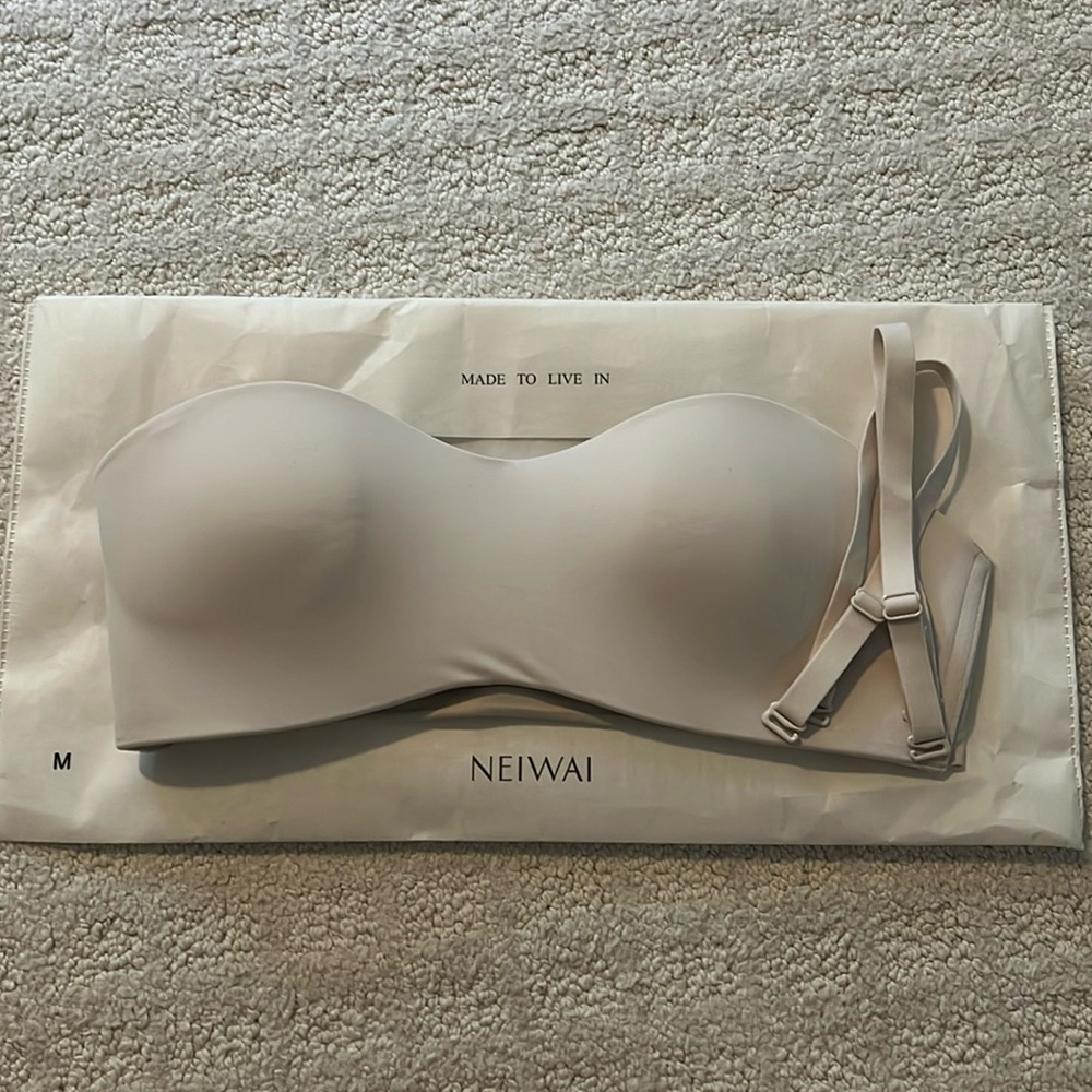 Brand New Neiwai Strapless Bandeau Bra Size M
